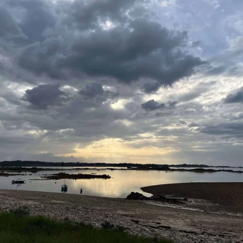 port-beni-au-lever-du-soleil-scaled_11zon-1